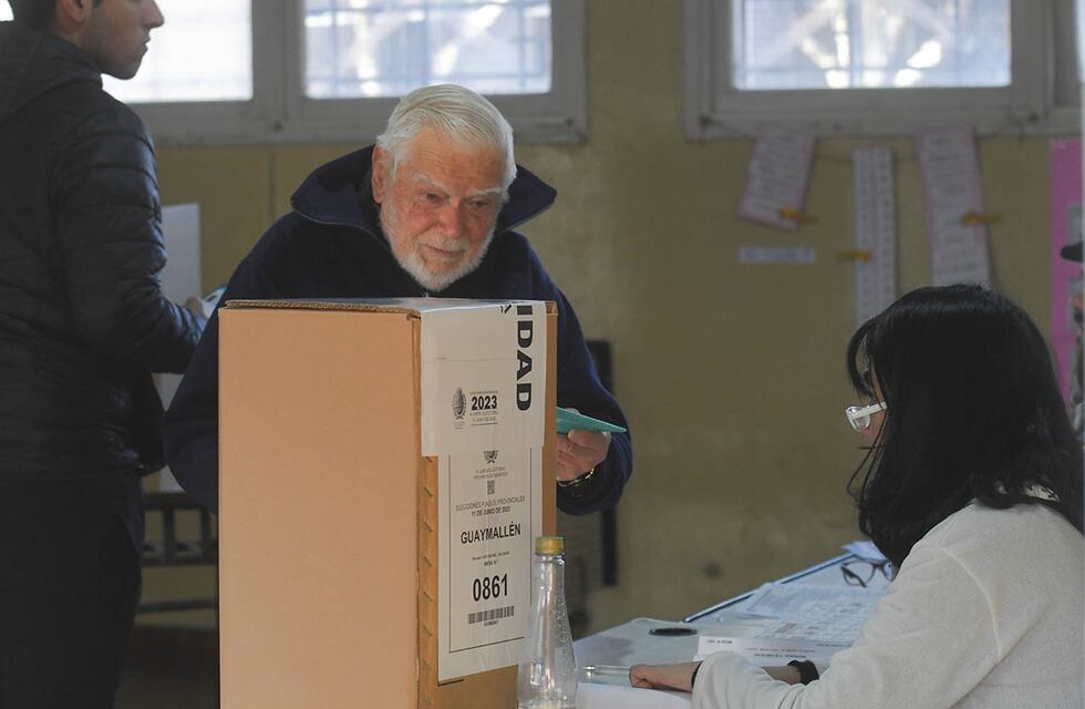 PASO 2023: comenzó la prohibición de publicar encuestas o sondeos de opinión