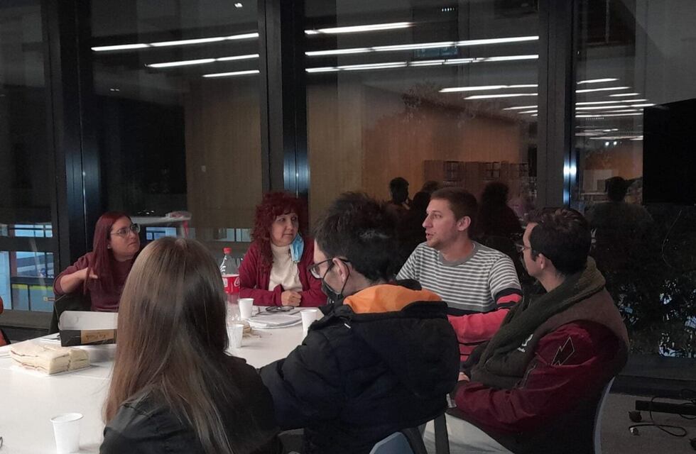 Encuentro de egresados en Comunicación Social del CRES