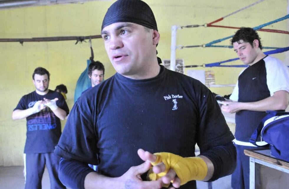 Rodrigo “La Hiena” Barrios fue grabado mientras peleaba con otro preso en la cárcel