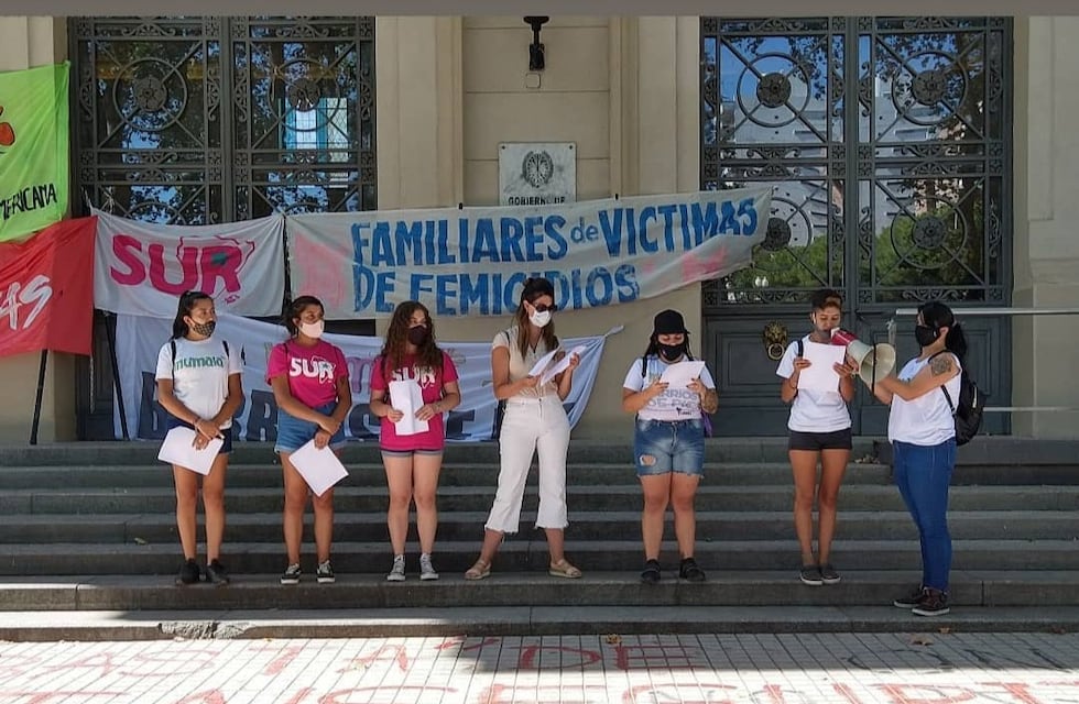 Rosario se sumó a la marcha nacional en memoria de Úrsula Bahillo