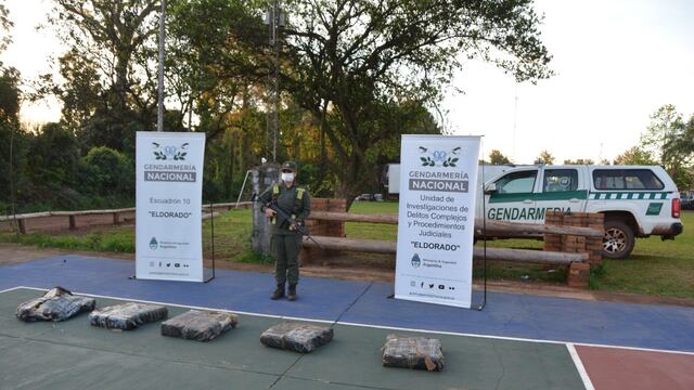 Incautan marihuana que se hallaba oculta entre malezas en Colonia Mado.