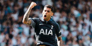 El golazo del cordobés para la goleada del Tottenham.