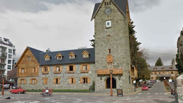Centro cívico. De Bariloche. Imagen ilustrativa. (Captura/©Google Street View)