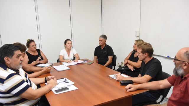 Vecinos controlarán la obra de cloacas en 4 barrios de la ciudad