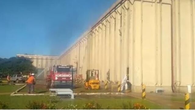 Puerto Piray: se registró un incendio en la planta industrial de Arauco.