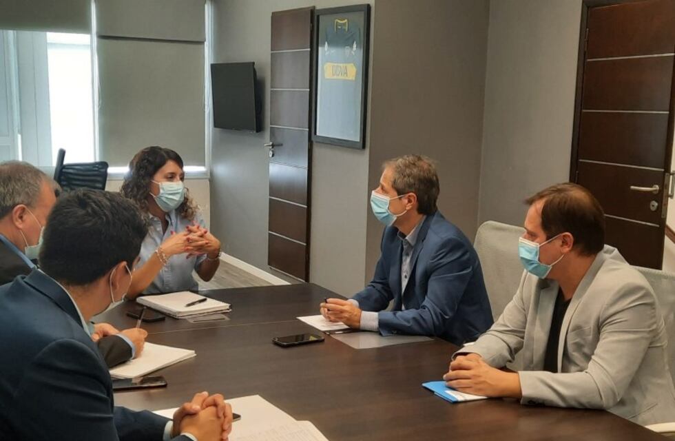 Bernarte mantuvo reuniones con ministros provinciales