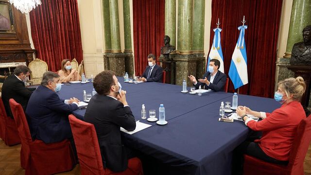 Wado de Pedro encabezó junto a Sergio Massa la reunión con los presidentes de las bancadas del interbloque de Juntos por el Cambio. (Foto: Ministerio del Interior)