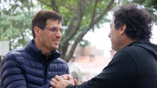 Leo Viotti recorrió el barrio Amancay