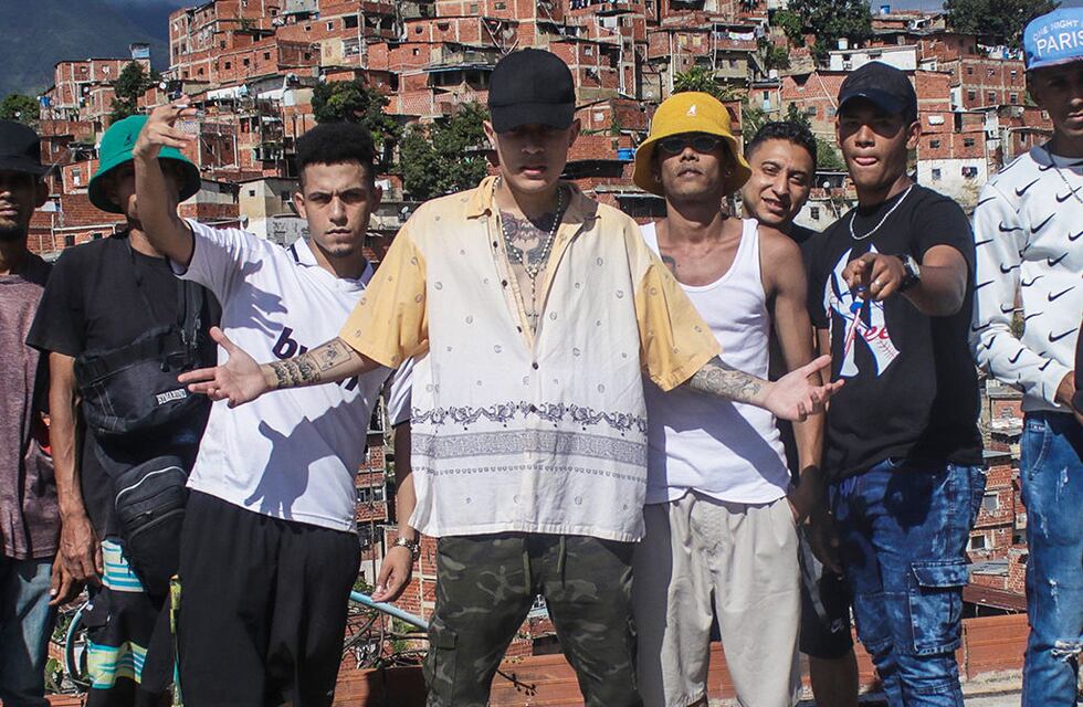 Versalle lanzó “Sonando en los barrios 6″ junto a Kashis