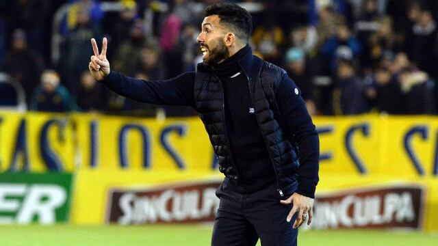 En el debut de Carlos Tevez como DT de Rosario Central, cayó 1 a 0 ante Gimansia y Esgrima de La Plata. (Foto: Télam)