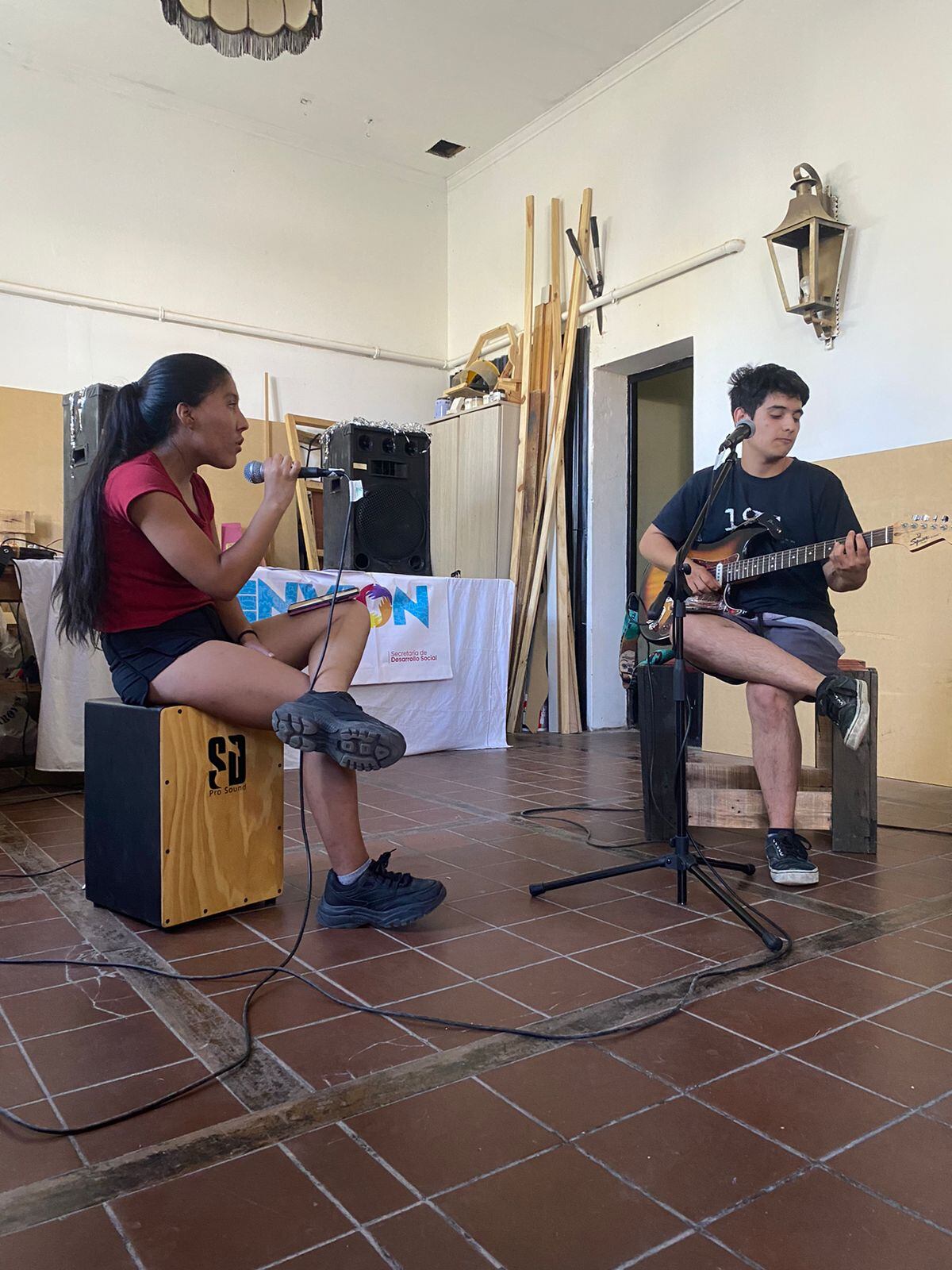 Envión: Tres Arroyos tiene 10 nuevos barberos y peluqueros que recibieron su certificado