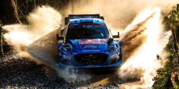 Tanak, su navegante Jarveoja y el Ford Puma Rally1 de M-Sport, ganadores en Chile.