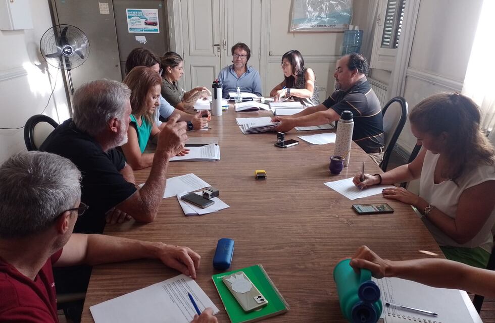 Tres Arroyos: Reunión de la Comisión de Acción Social y Medio Ambiente