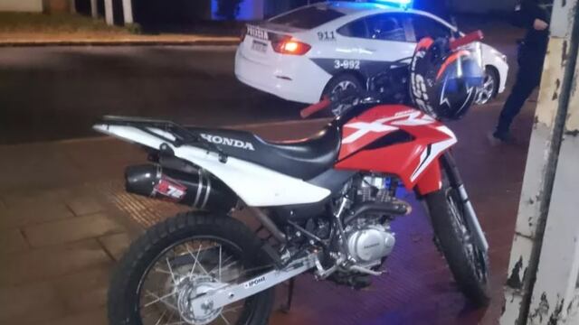 Despistó con su motocicleta en Eldorado y resultó herido de gravedad.