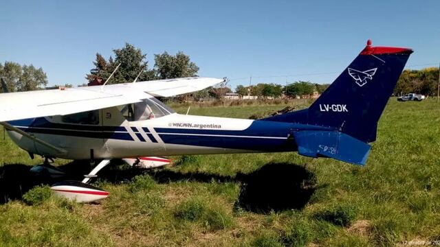 Aterrizaje de emergencia en inmediaciones al Lago Urugua-í.