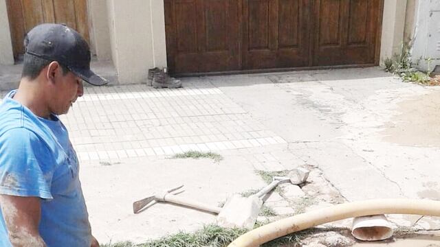 Obras Sanitarias de Tres Arroyos trabaja en reparaciones en diferentes puntos de la ciudad