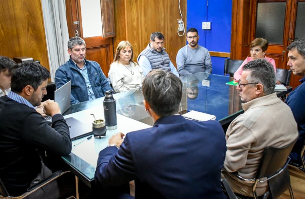 Aprobaron una recomposición salarial del 6% para los trabajadores de la Municipalidad de Paraná