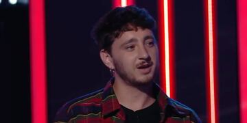 El joven de 26 años interpretó "Durazno sangrando" y "Ya no hay forma de pedir perdón".