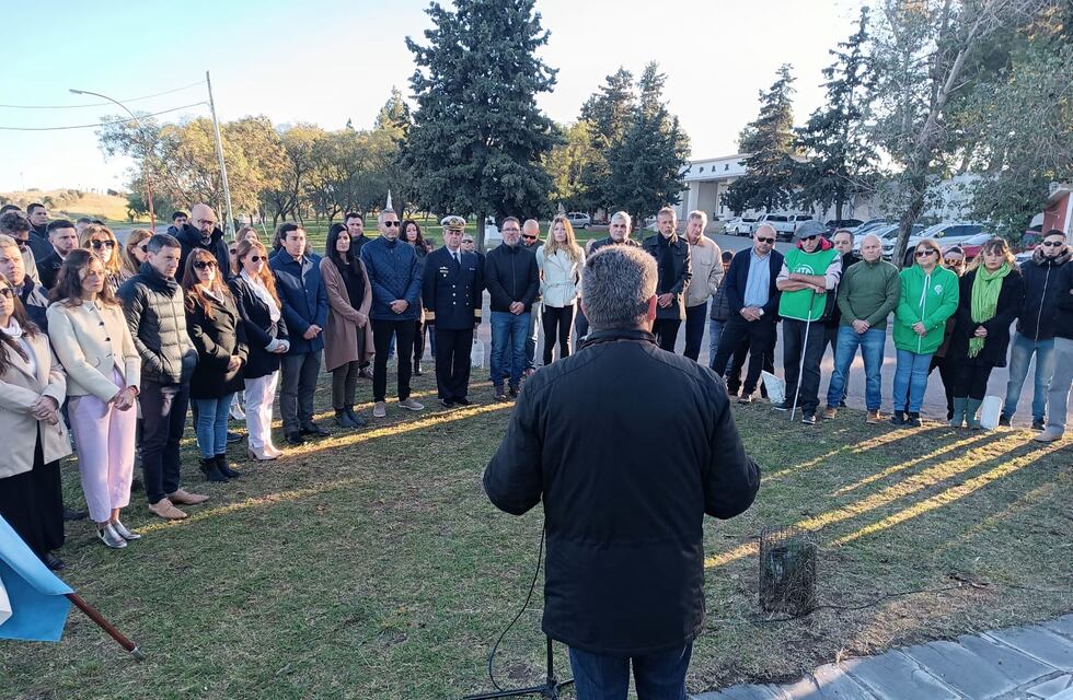 Se realizó el acto oficial en homenaje a los trabajadores en su día