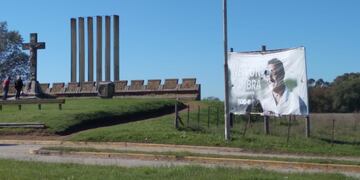 En los años electorales proliferan los carteles políticos en Azul