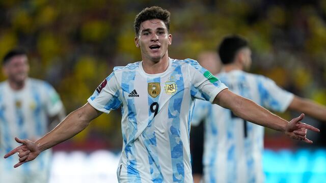 Julián Álvarez, cordobés de Calchín, titular en la Selección en reemplazo de Messi (La Voz archivo).