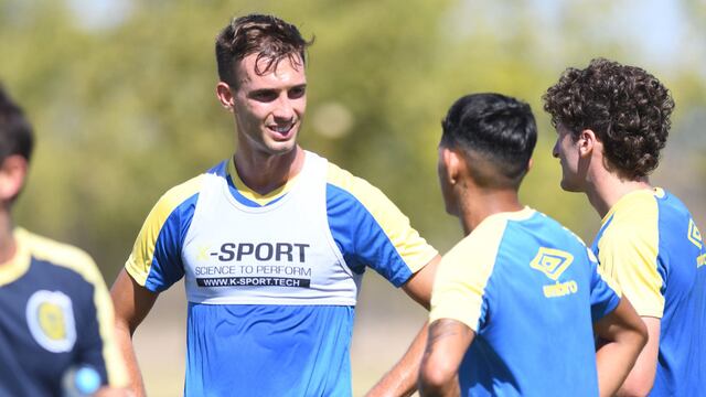Komar sueña con jugar pronto su primer partido en Central (Foto: Prensa CARC).