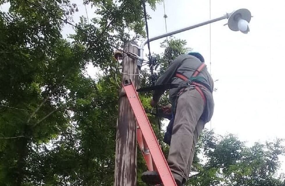 Inseguridad en Córdoba: se roban las lámparas del alumbrado público