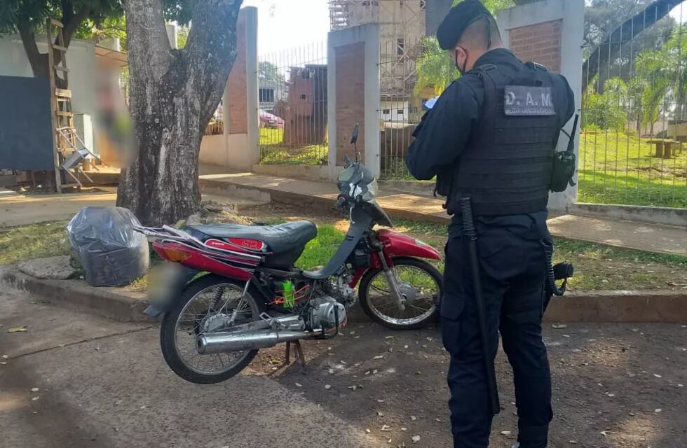 Efectivos de la Policía de Misiones recuperaron motocicletas que habían sido sustraídas