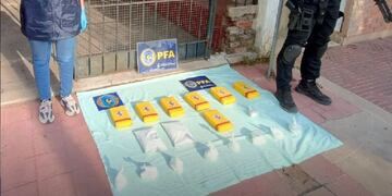 El Clan Tejeda vendía drogas con el logo de Ferrari en barrios de la ciudad de Córdoba.