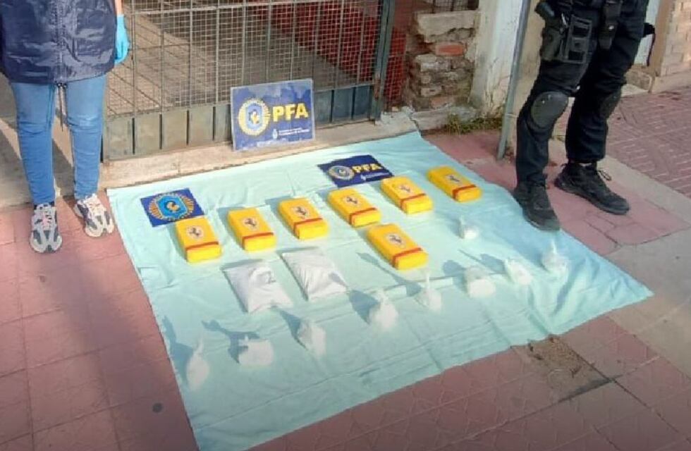 Vendían drogas con el logo de Ferrari: Policía Federal desbarató una red criminal en Córdoba