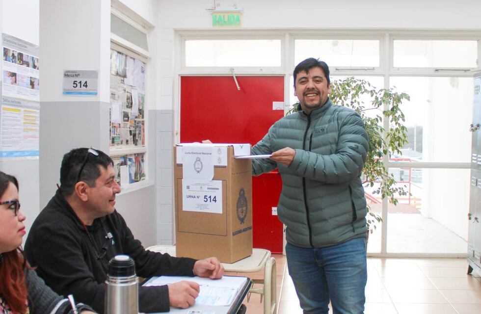 “Debemos defender nuestra Patria y una manera de defenderla es cumpliendo con el deber cívico”