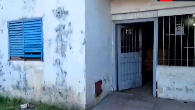 El ingreso a la vivienda baleada