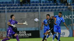 Estudiantes de Río Cuarto derrotó a San Telmo como local (Tomas Fragueiro / La Voz).