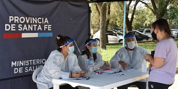 El Ministerio de Salud de Santa Fe implementó el plan Detectar en Fray Luis Beltrán para rastrear personas con coronavirus. (@minsaludsantafe)