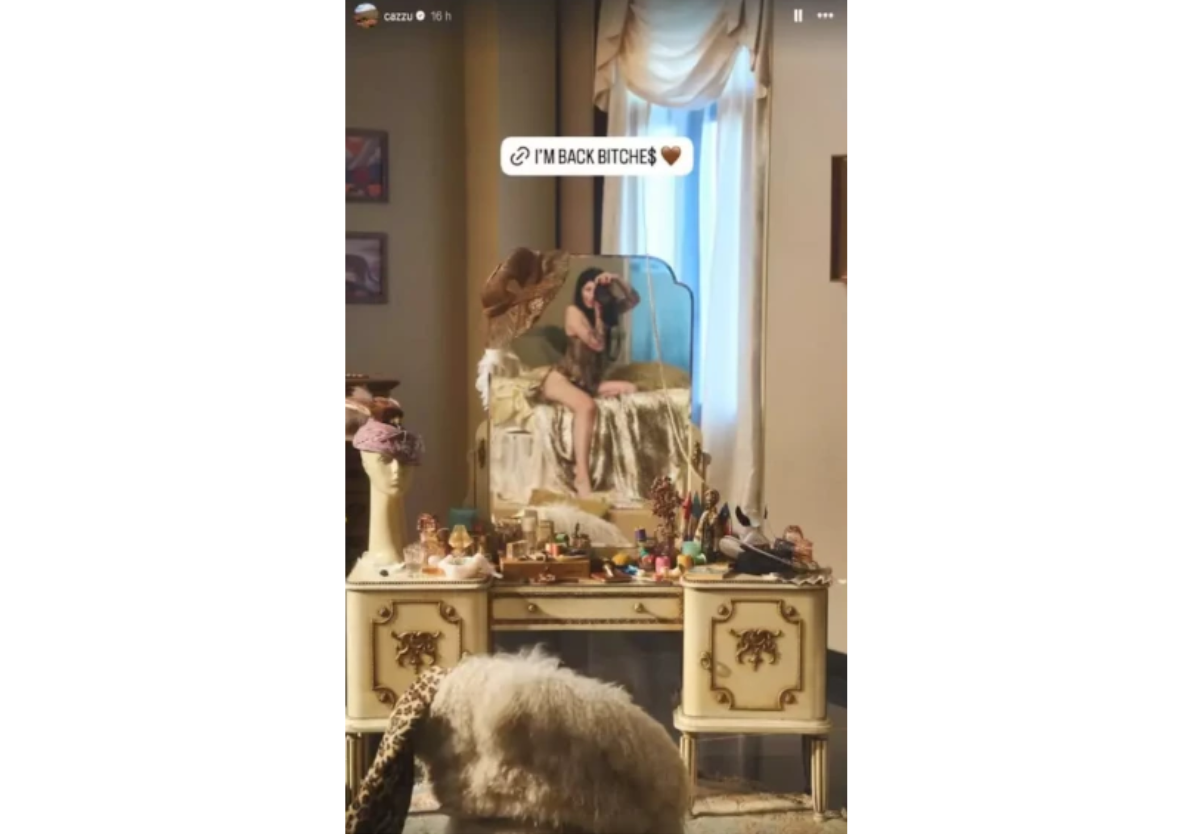 Así anunció Cazzu que vendía contenido para adultos.