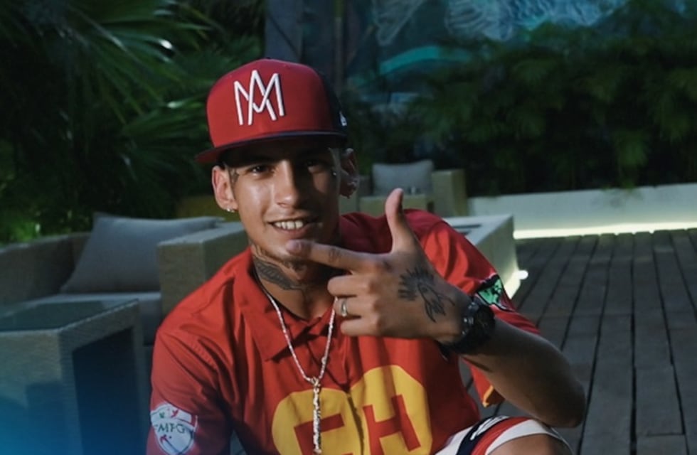 San Juan, protagonista del videoclip que estrenó L-Gante