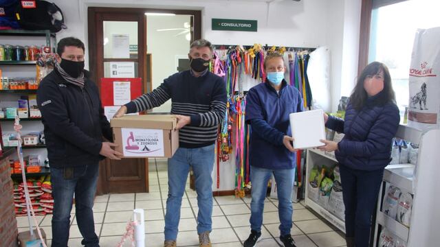 la Veterinaria "El Retorno" se suma a la campaña de vacunación antirrábica gratuita