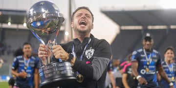 Martín Anselmi, entrenador argentino que triunfa en Independiente del Valle (Conmebol)