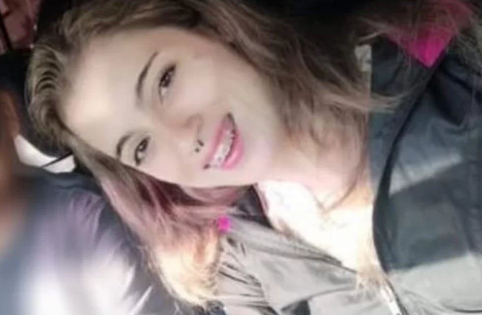 Se viralizó un video de una joven que denuncia a su familia y asegura que no está secuestrada