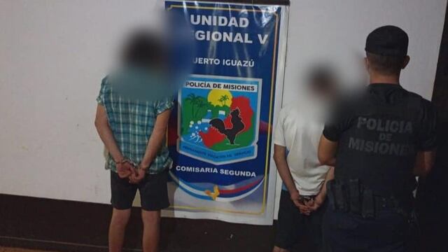 Detienen a dos hombres con dinero en su poder en Puerto Iguazú.
