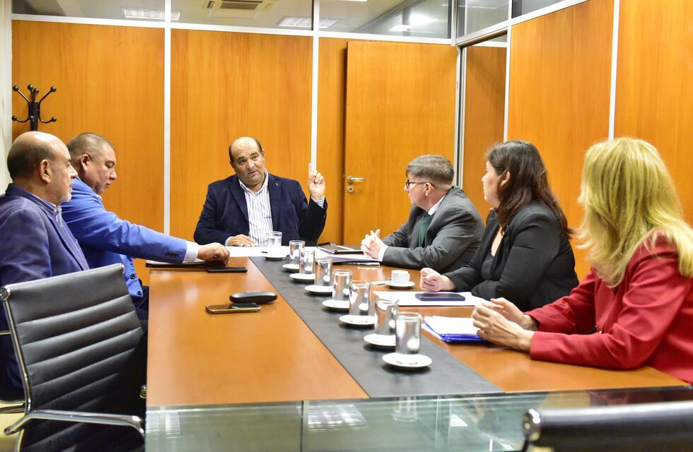 El legislador Roberto Moreno explicó sobre temas de familia