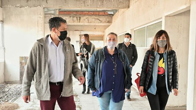 Ediles del Frente de Todos visitaron la escuela técnica de 14 de Julio y Gascón.