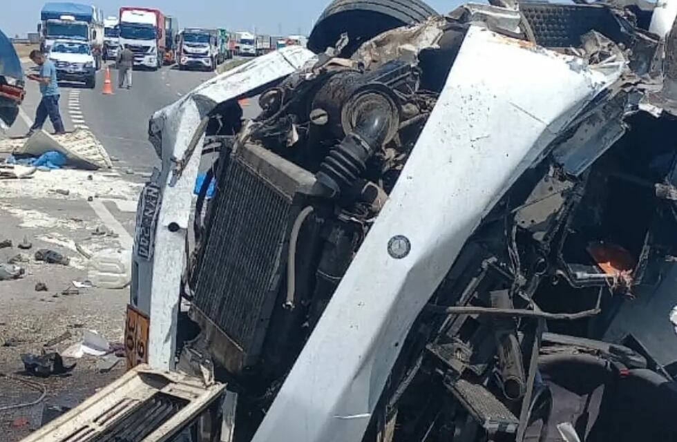 Tremendo accidente entre camiones en el comienzo de la autopista de la ruta 34