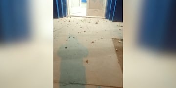 Apedraron una comisaría y un móvil de la Policía de Córdoba.