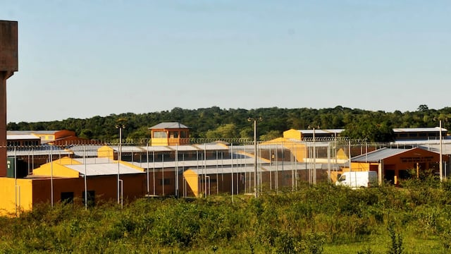 Región| Allanaron una cárcel en Paraguay y encontraron un pabellón con jacuzzi.