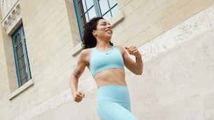 ¿Conviene comprar en Chile?: esto es lo que vale un top deportivo Nike.