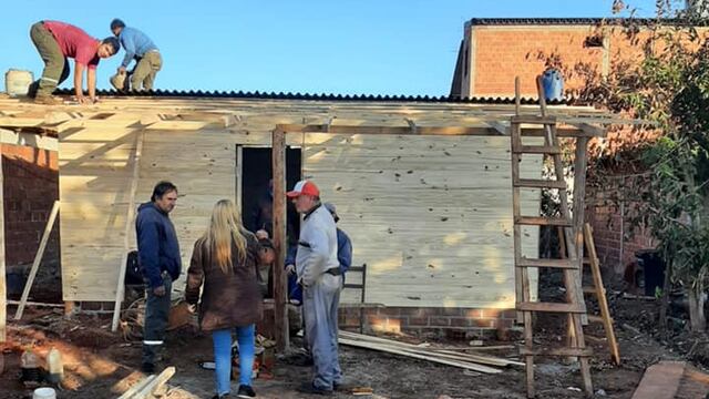 Esperanza a flor de piel: perdió su casa tras un incendio y le construyeron una nueva.