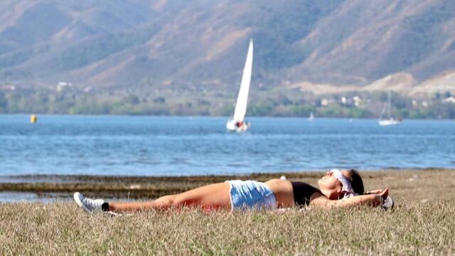 Carlos Paz.Primavera. (La Voz)