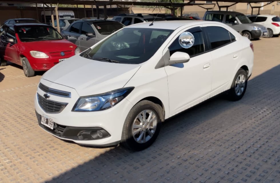 Subastan autos desde 300 mil pesos en Córdoba: cómo acceder a la propuesta