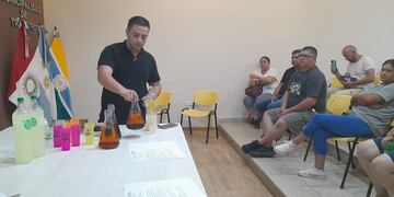 Tránsito firma acuerdo por el Aceite Vegetal Usado con la empresa Arquea S.A